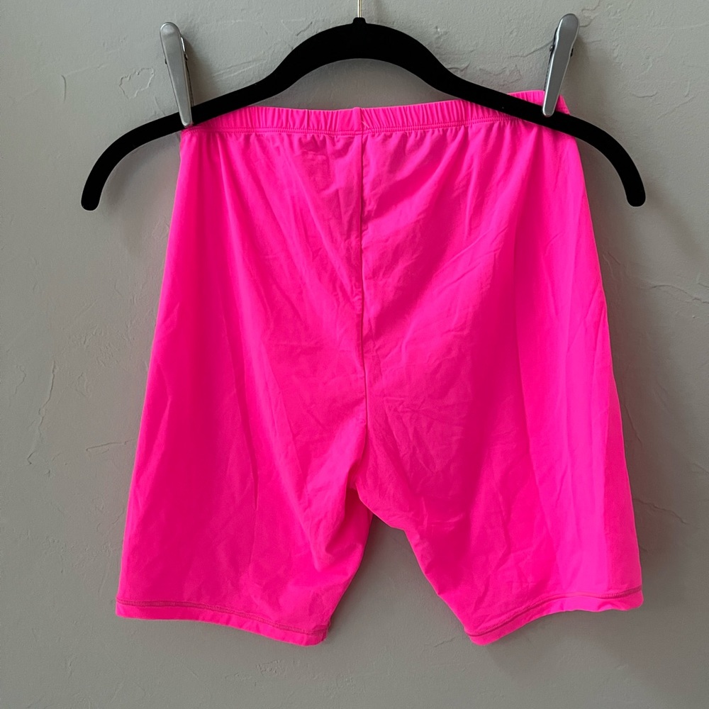 NWT SKIMS FITS EVERYBODY BIKE SHORTS NEON PINK M - Picture 4 of 5